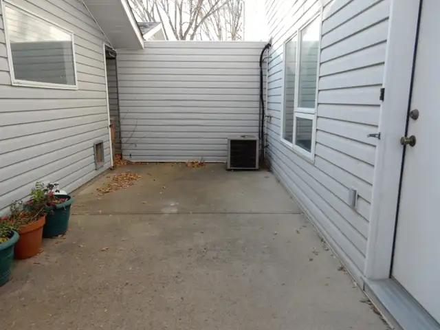 1/2 Duplex For Sale - Photo 11