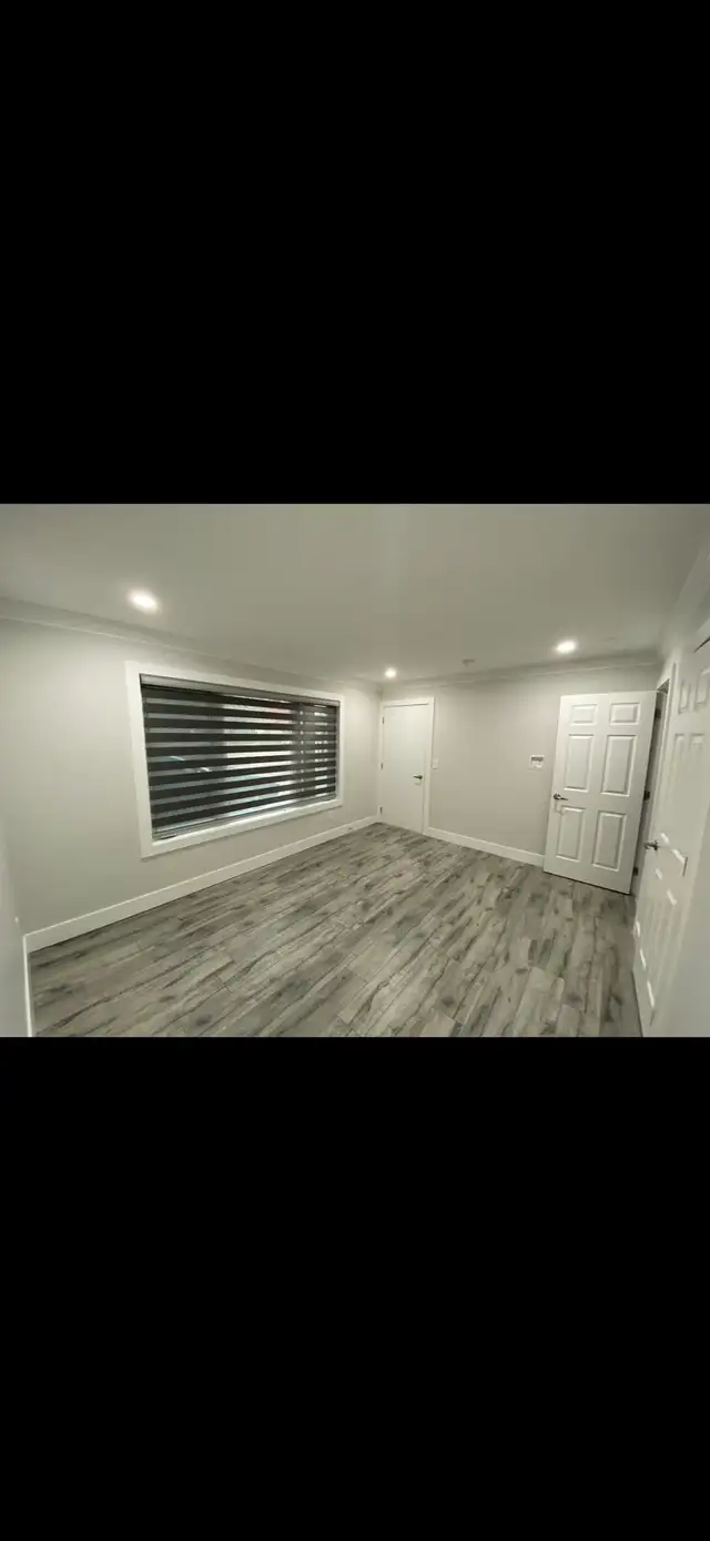 2 bedroom basement for rent in surrey - Photo 2