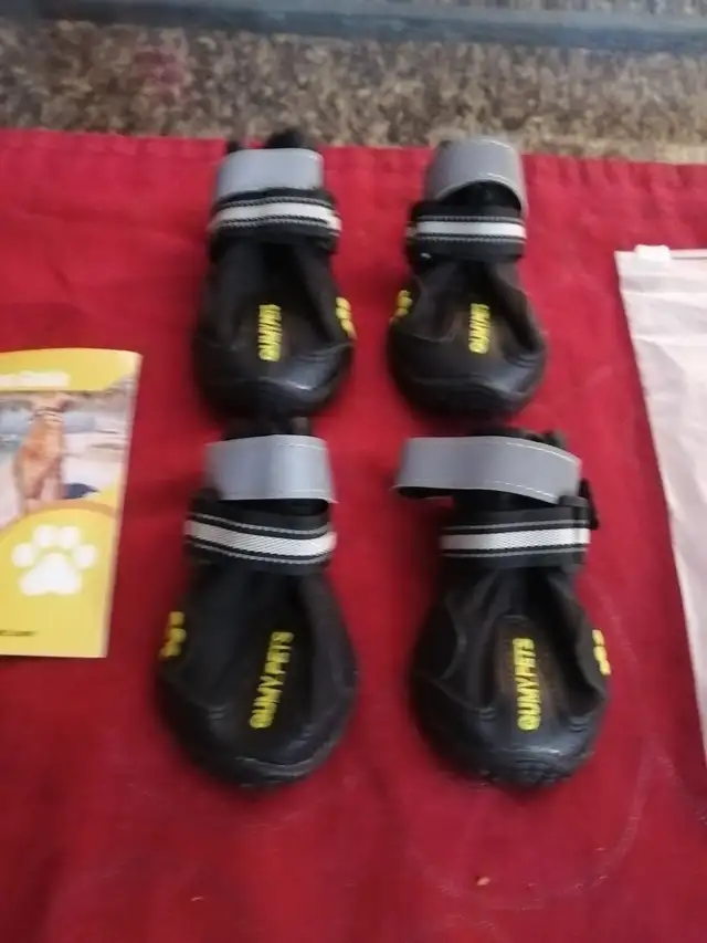 Qumy pet boots brand new dogs - Photo 2