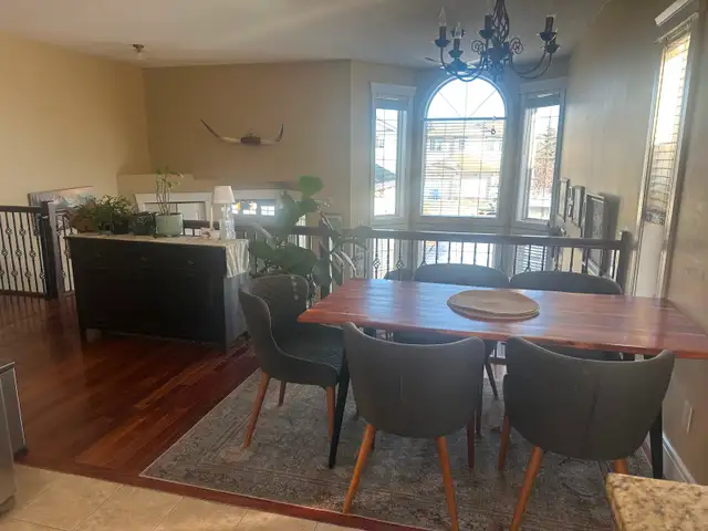 House Rental - Photo 3