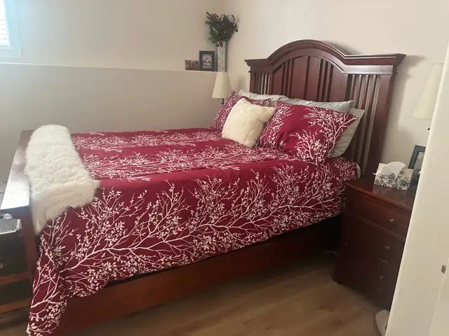 House Rental - Photo 8