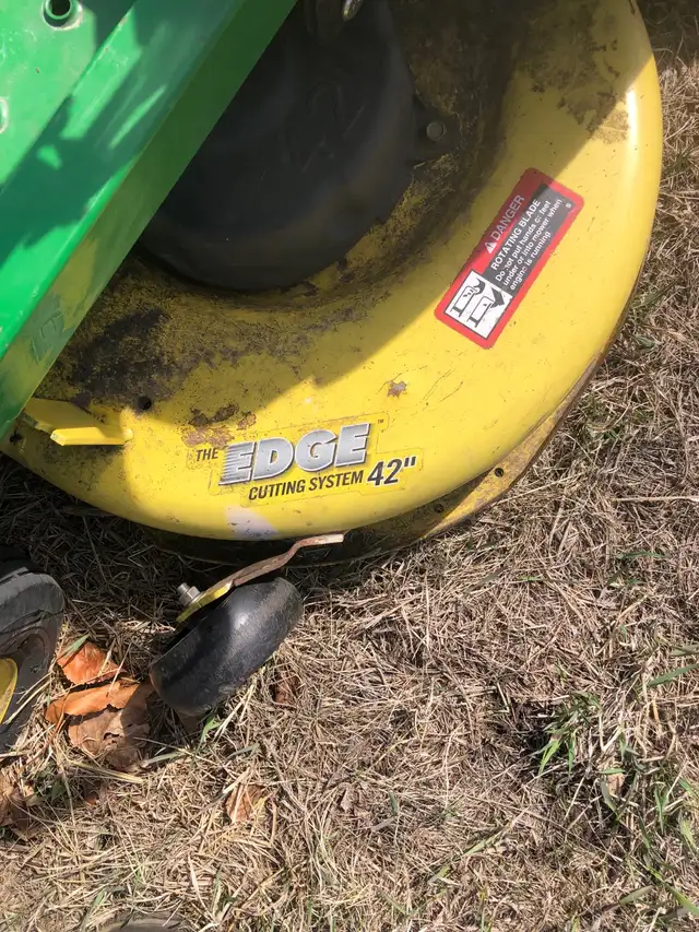 zero turn mower - Photo 5