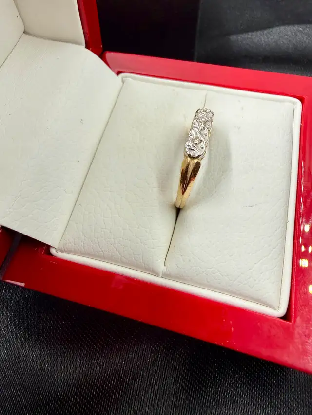 Women's 14K Gold Diamond Eternity Band~Size 5 - Photo 2