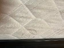 Queen mattress and box spring /frame: light - Photo 5