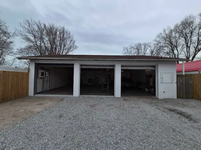 3 bedroom house for sale - Photo 8