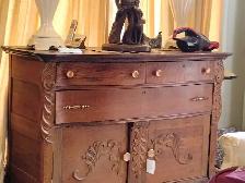 Dresser solid wood