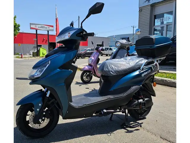 2023 Gio Phoenix SCOOTER ÉLECTRIQUE
