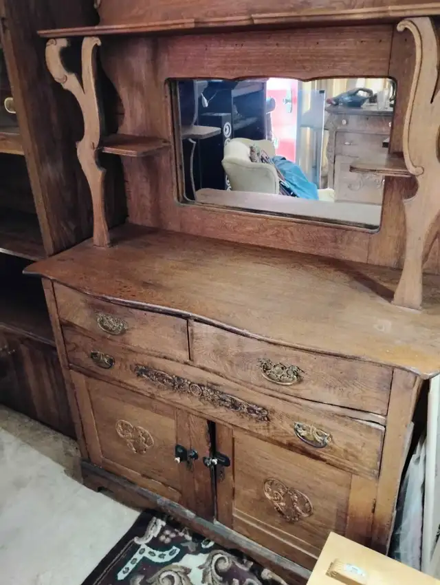 Dresser with Mirror