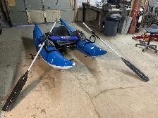 Pontoon Boat