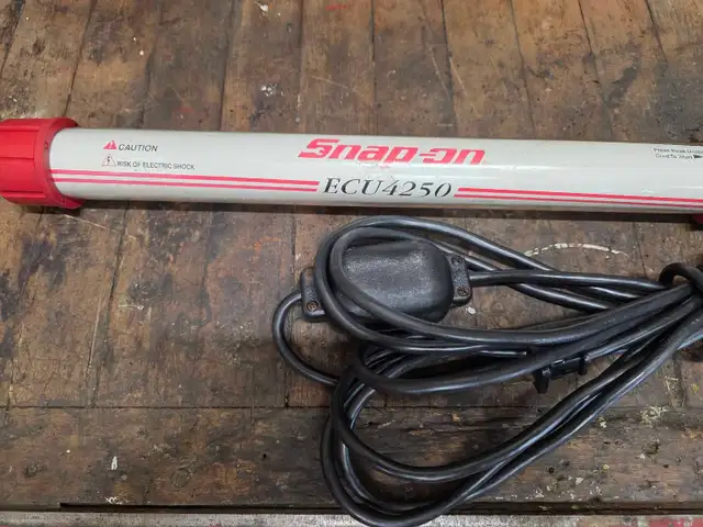 snap-on shop light - Photo 2