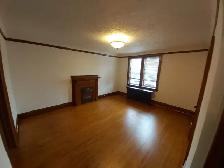 1 bedroom plus Apartment in Bloor West Village - $ 1,795