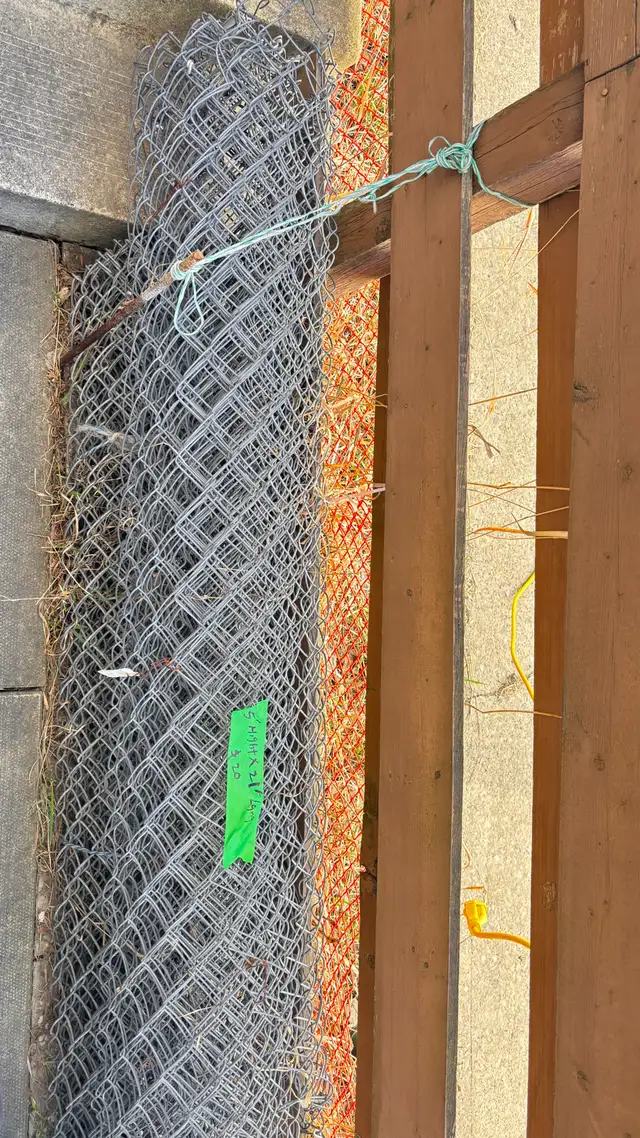 Wire Fence for yard - Photo 3