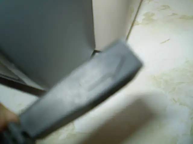 KOOLATRON B07 BETWEEN SEATS 12 VOLT COOLER- USED- $35 - Photo 3