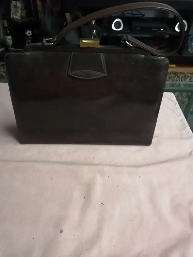 Purses $5 each