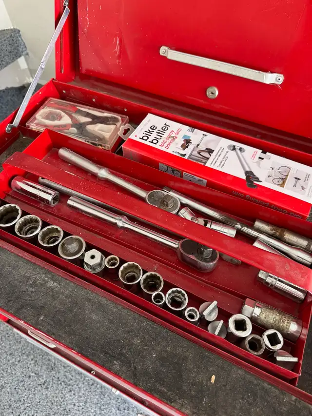 stand up Tool Box - Photo 2