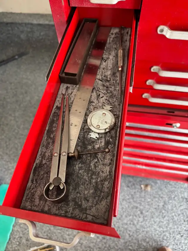 stand up Tool Box - Photo 4