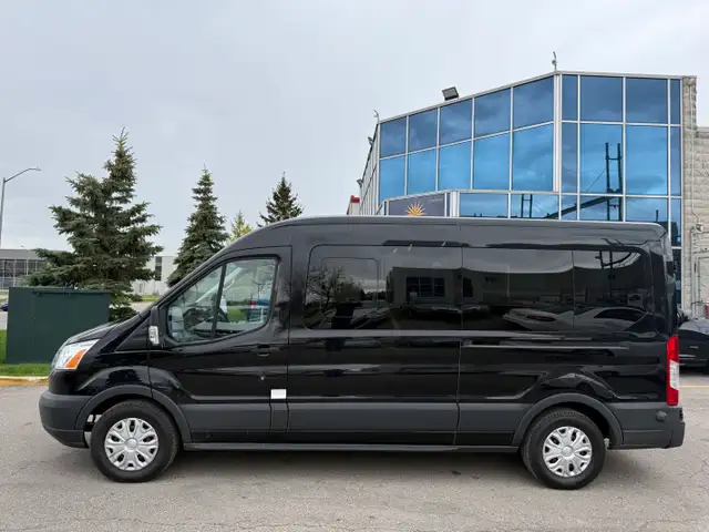 2018 Ford Transit Passenger Wagon Transit T350 - Passenger - Photo 2
