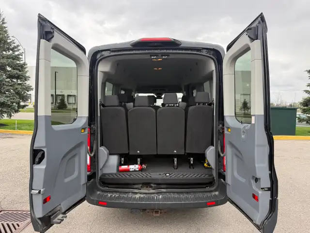 2018 Ford Transit Passenger Wagon Transit T350 - Passenger - Photo 11