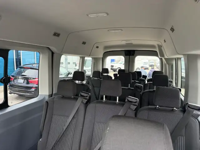 2018 Ford Transit Passenger Wagon Transit T350 - Passenger - Photo 17