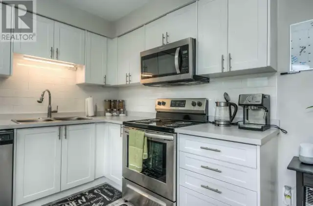 FOR RENT: A well-maintained 2-Bedroom Townhouse in Cambridge, ON - Photo 6