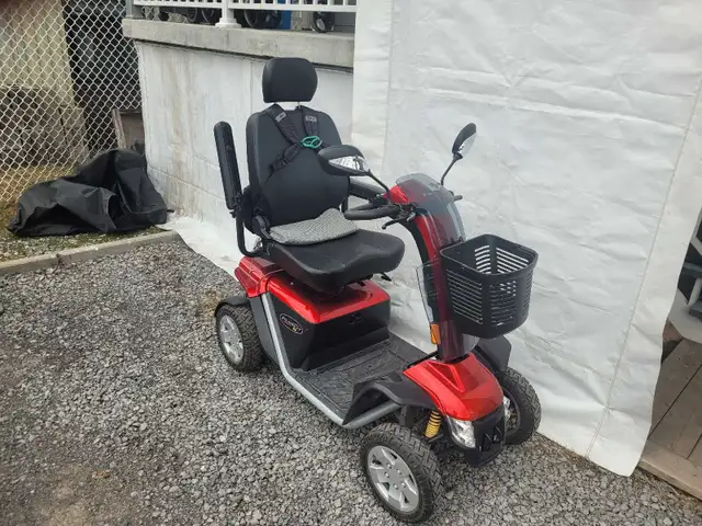 Quadriporteur