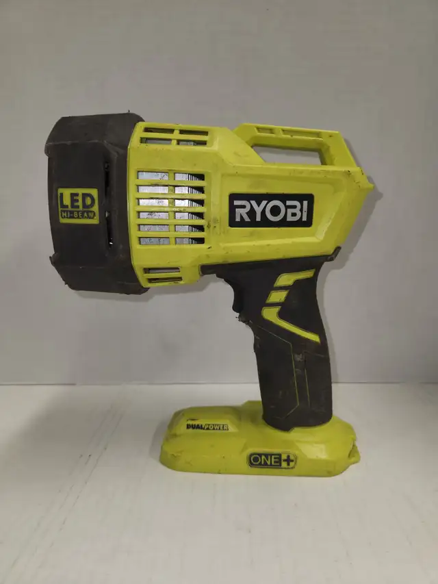 RYOBI 18V ONE  Cordless Dual Power LED Spotlight