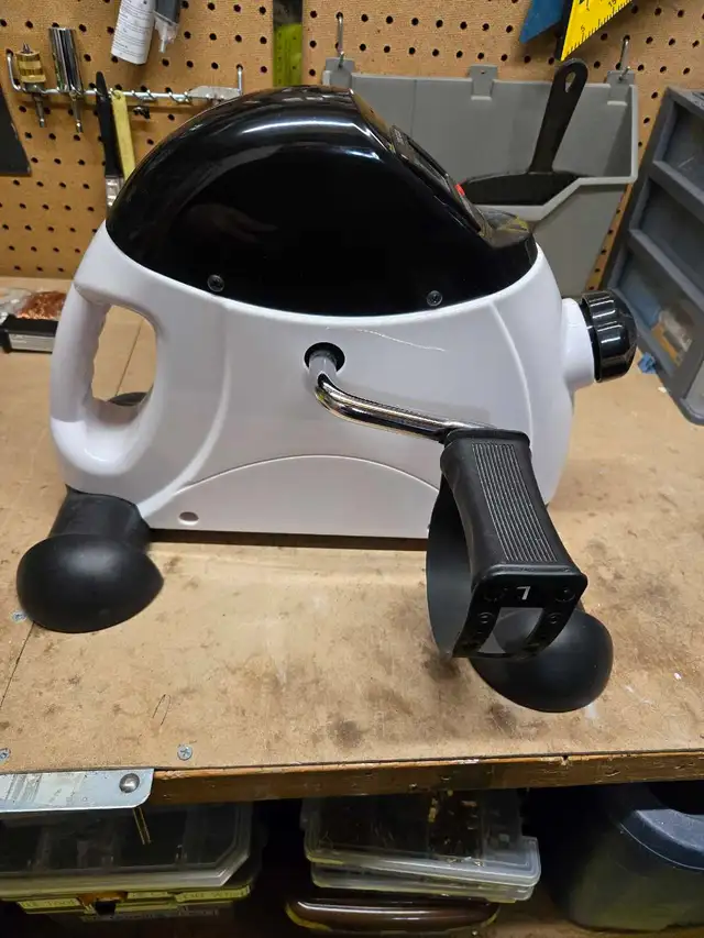 Pedal Exerciser Mini Exercise Bike - Photo 2