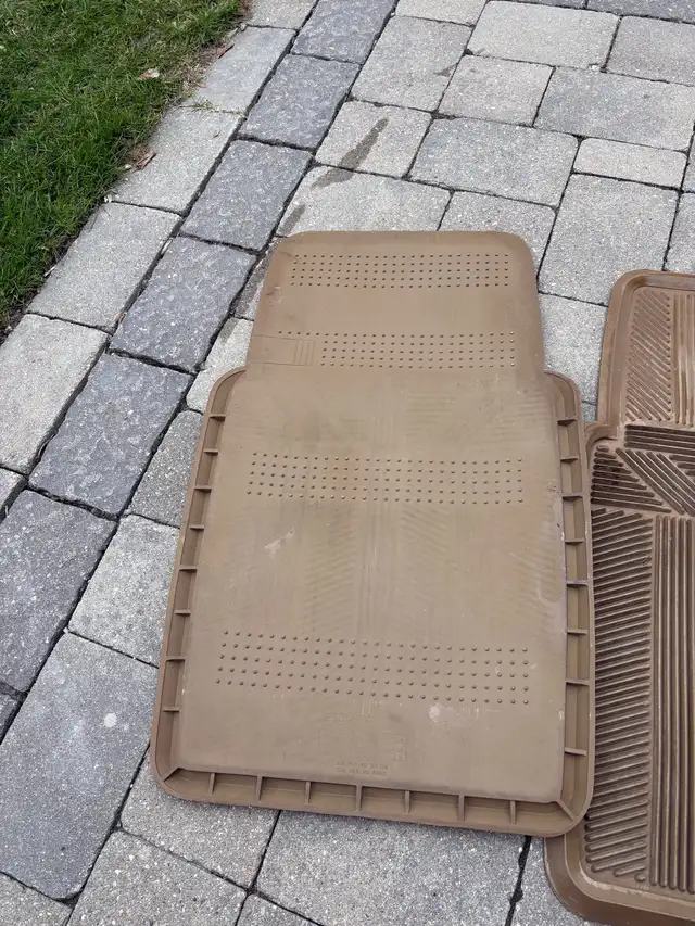 Floor mats - Photo 3