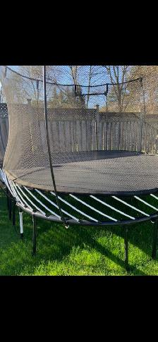 Spring free trampoline