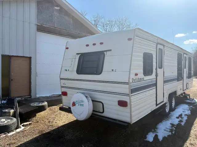2000 32ft camper - Photo 6