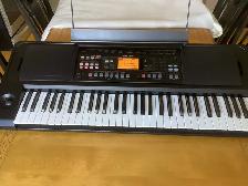 Clavier Korg  EK-50 (  COMME NEUF ), IMPECCABLE