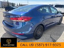 2018 Hyundai Elantra - Photo 4