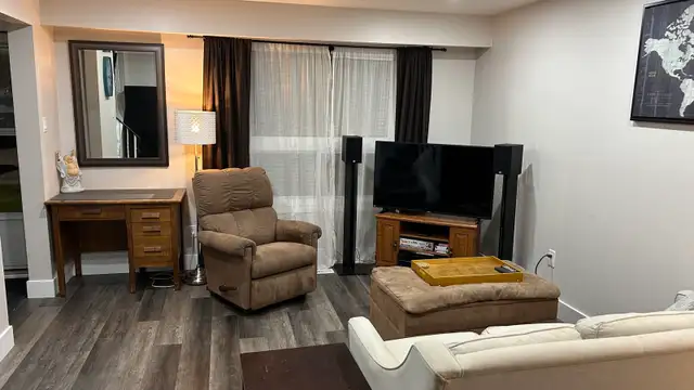 Student Rental - Room for Rent - Photo 2