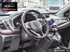 2018 Honda CR-V Touring AWD Accident Free, Adaptive Cruise - Photo 11