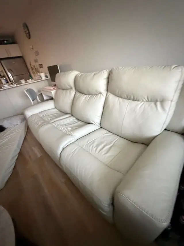 Electric Reclining Leather Sofa - Photo 2