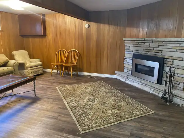 2-Bedroom Walk-Out Basement for Rent – Waterloo - Photo 2