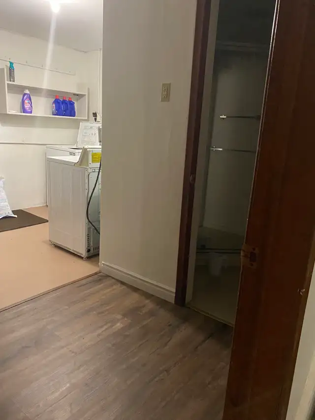 2-Bedroom Walk-Out Basement for Rent – Waterloo - Photo 6