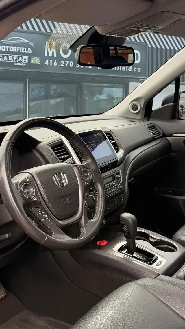 2017 Honda Pilot EX-L AWD w/ RES Accident Free, 8 Pass, DVD - Photo 5
