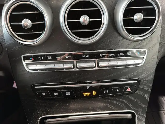 2022 Mercedes-Benz GLC43 AMG 4MATIC SUV Low km's! Extended warra - Photo 8