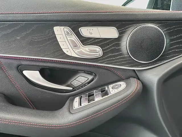 2022 Mercedes-Benz GLC43 AMG 4MATIC SUV Low km's! Extended warra - Photo 11