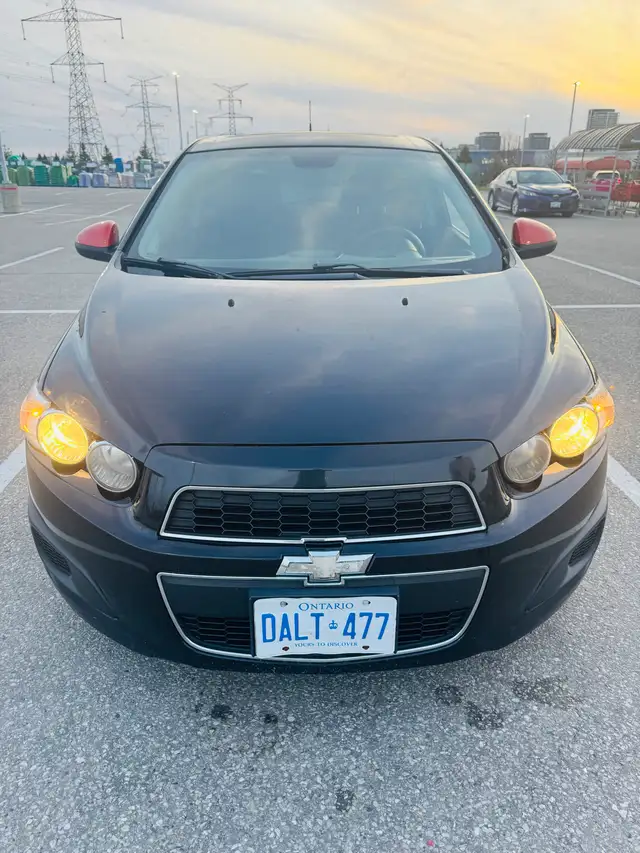 2012 Chevrolet Sonic Sport ( VERY LOW KM )