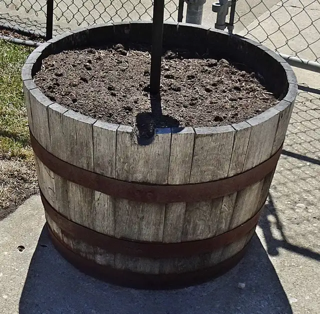 WHISKEY BARREL PLANTERS FOR SALE - Photo 2