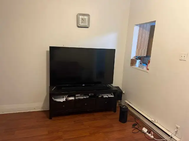 Spacious 4½ Apartment in Lachine – Bright, 2nd Floor- 950$/month - Photo 3