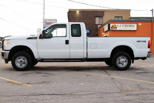 2014 Ford F-250 XL 4x4 Gas 8-Foot Bed Certified 2 Year Warranty - Photo 4