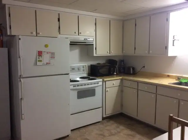CHAMBRE NON FUMEUR VOSIN UNI. LAVAL 540$ - Photo 4