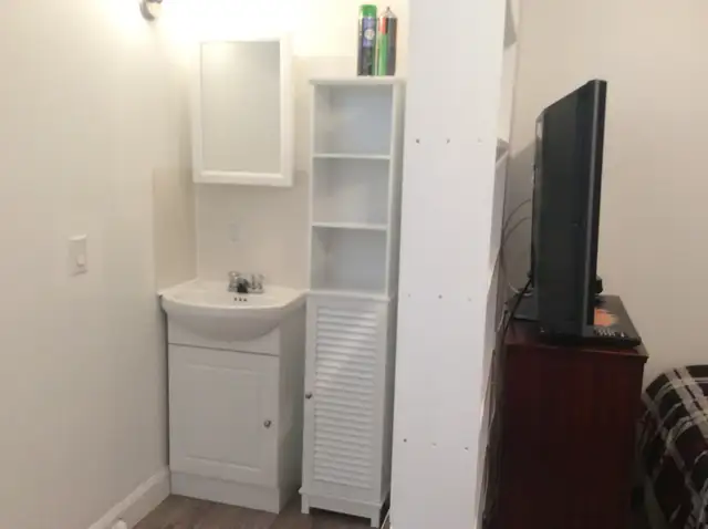 CHAMBRE NON FUMEUR VOSIN UNI. LAVAL 540$ - Photo 6