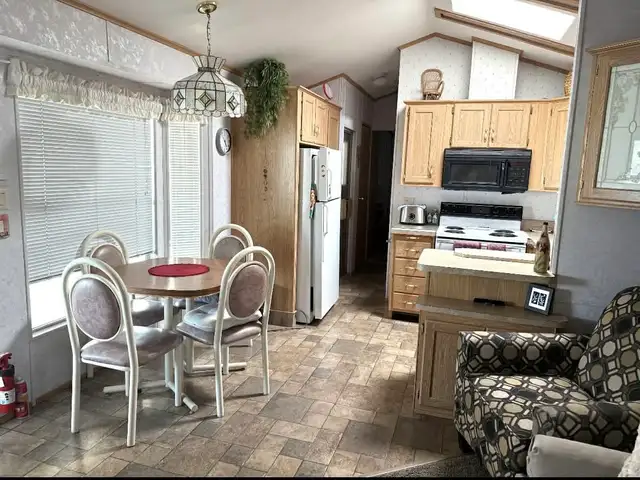 Turnkey Park Model in Mesa, AZ – $21,000 - Photo 5