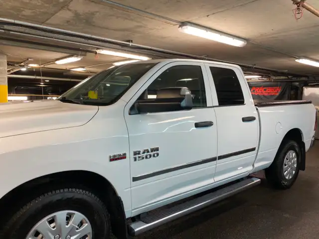 Dodge Ram 1500 /2018 - Photo 3