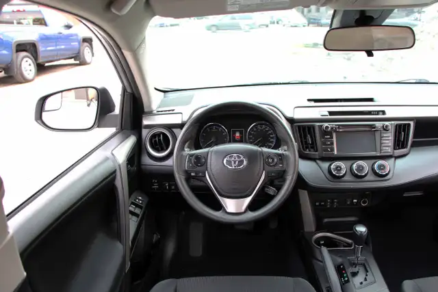 2017 Toyota RAV4 LE Certified 2 Year Warranty - Photo 22