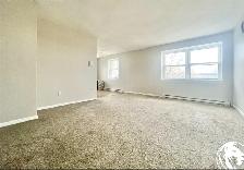 Renovated 2-Bedroom Apartment – Close to Downtown Burlington & G - Photo 3